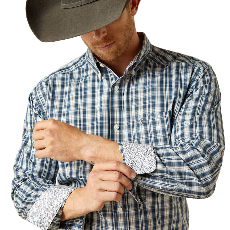 Men's Ariat Wrinkle Free Dargan Classic Fit Shirt 10062198
