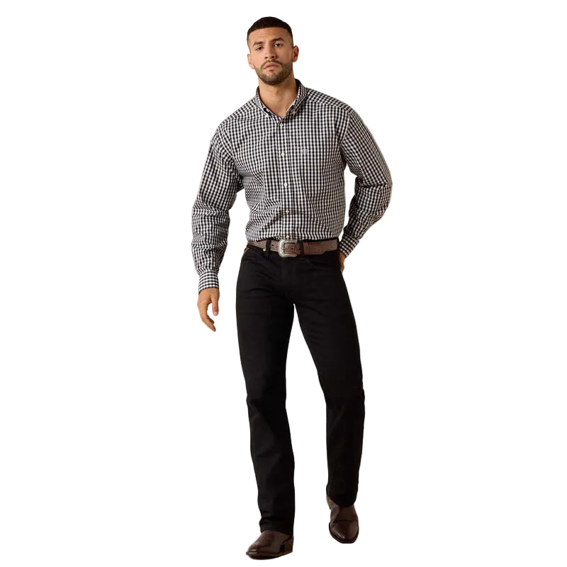 Men's Ariat Black Plaid Wrinkle Free Langston Classic Fit Shirt 10071755