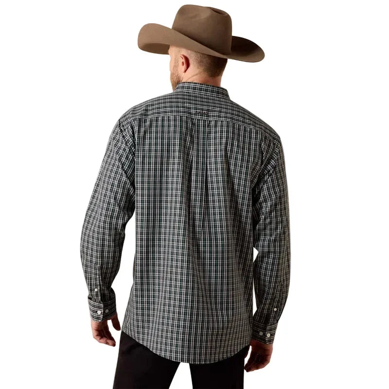 Men's Ariat Black Plaid Wrinkle Free Whiteford Classic Fit Shirt 10073685