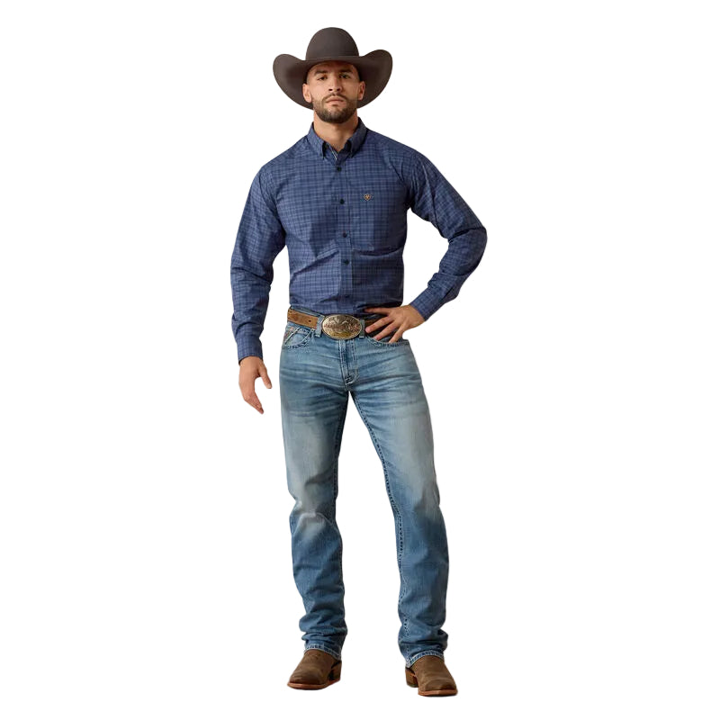 Ariat Men's Oceana Small Plaid Pro Series Jose Classic Fit Shirt 10079258