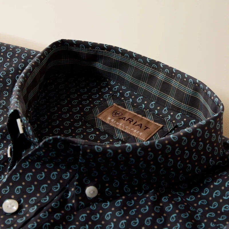 Ariat Men's Phantom Paisley Print Wrinkle Free Barnaby Classic Fit Shirt 10079294