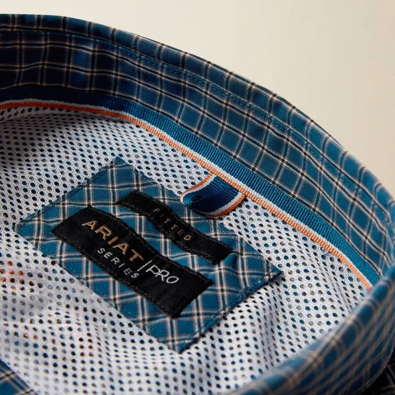 Ariat Men's Sailor Blue Plaid Pro Series Whit Fitted Shirt 10079443