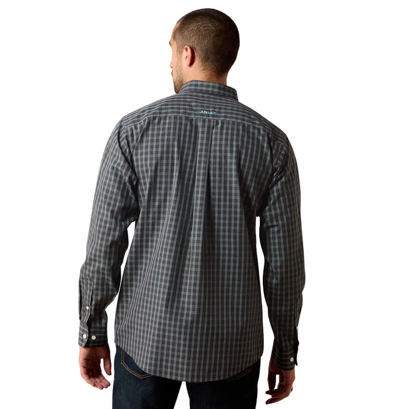 Ariat Men's Black Small Plaid Wrinkle Free Barbary Classic Fit Shirt 10079488