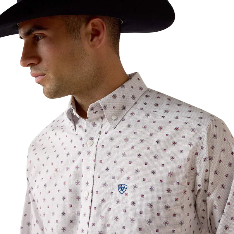 Ariat Men's White Medallion Print Nielson Classic Fit Shirt 10080622