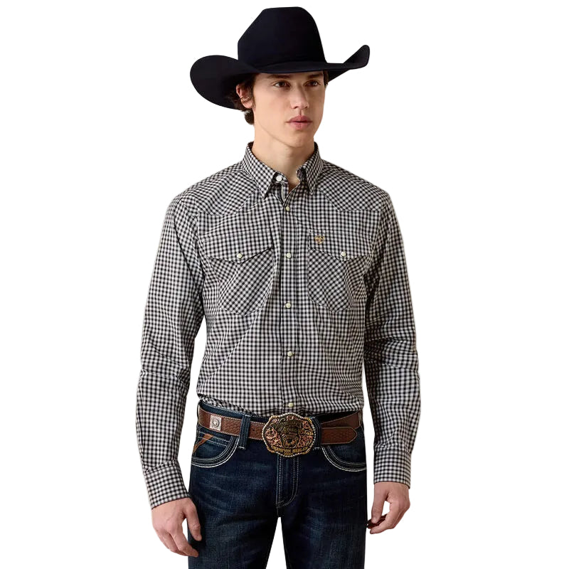 Ariat Men's Black Checkered Plaid Pro Series Willis Fitted Snap Shirt 10080669