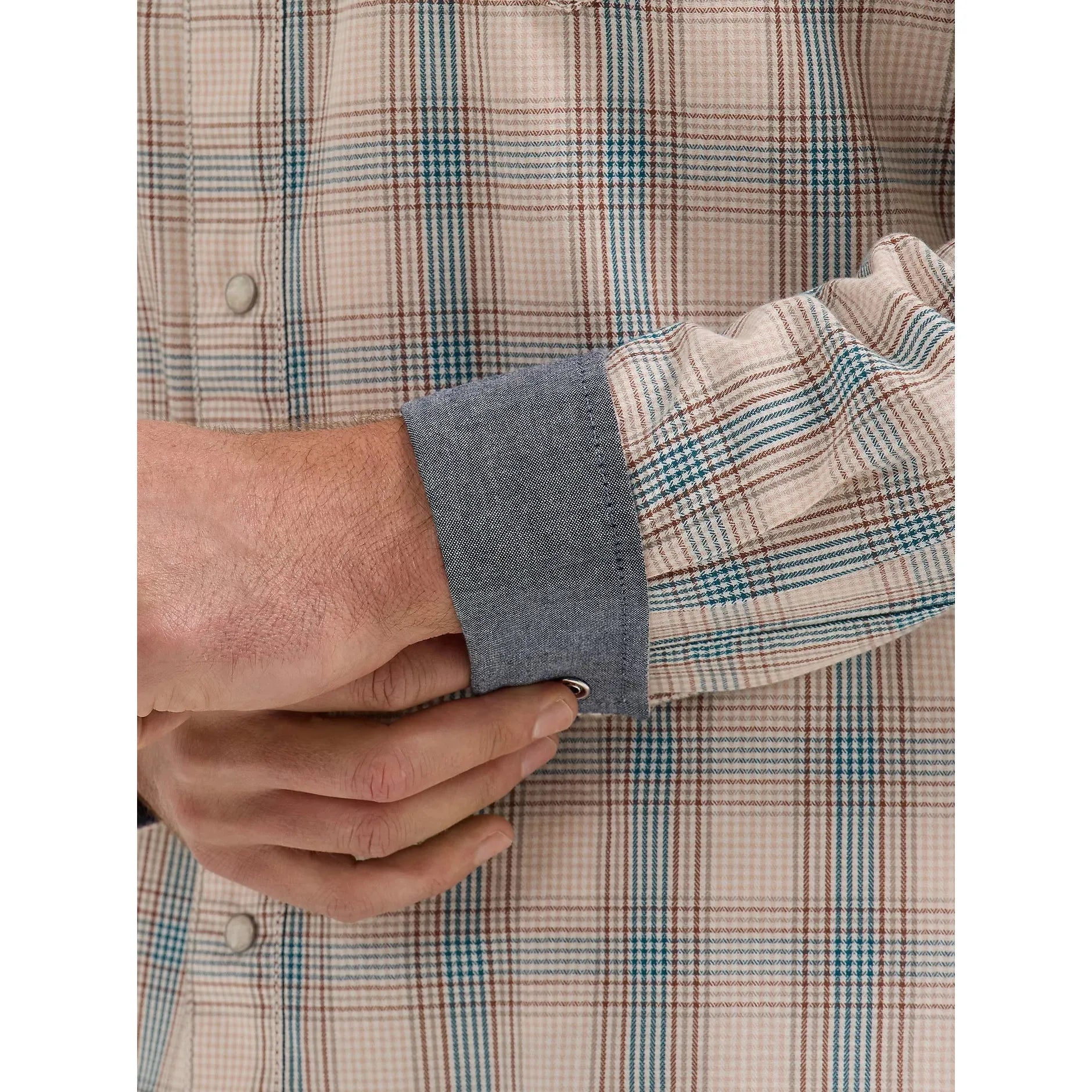 Men's Wrangler Wrangler Retro® Premium Long Sleeve Western Snap Plaid Shirt 112365632 - Crazy House Western Wear