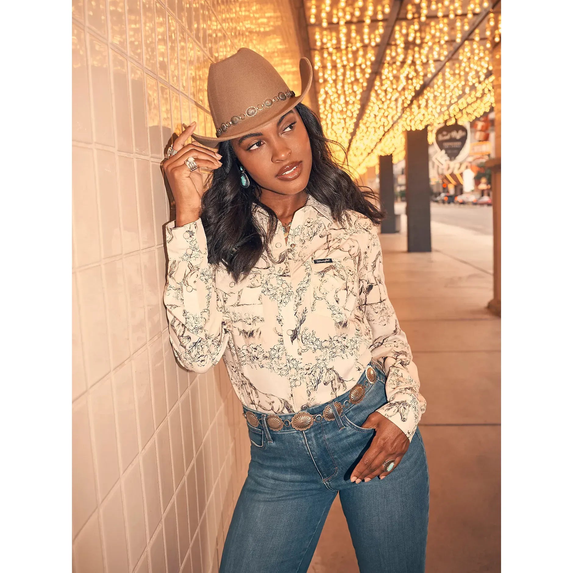 Women's Wrangler Saddle Up Slim Western Snap Shirt