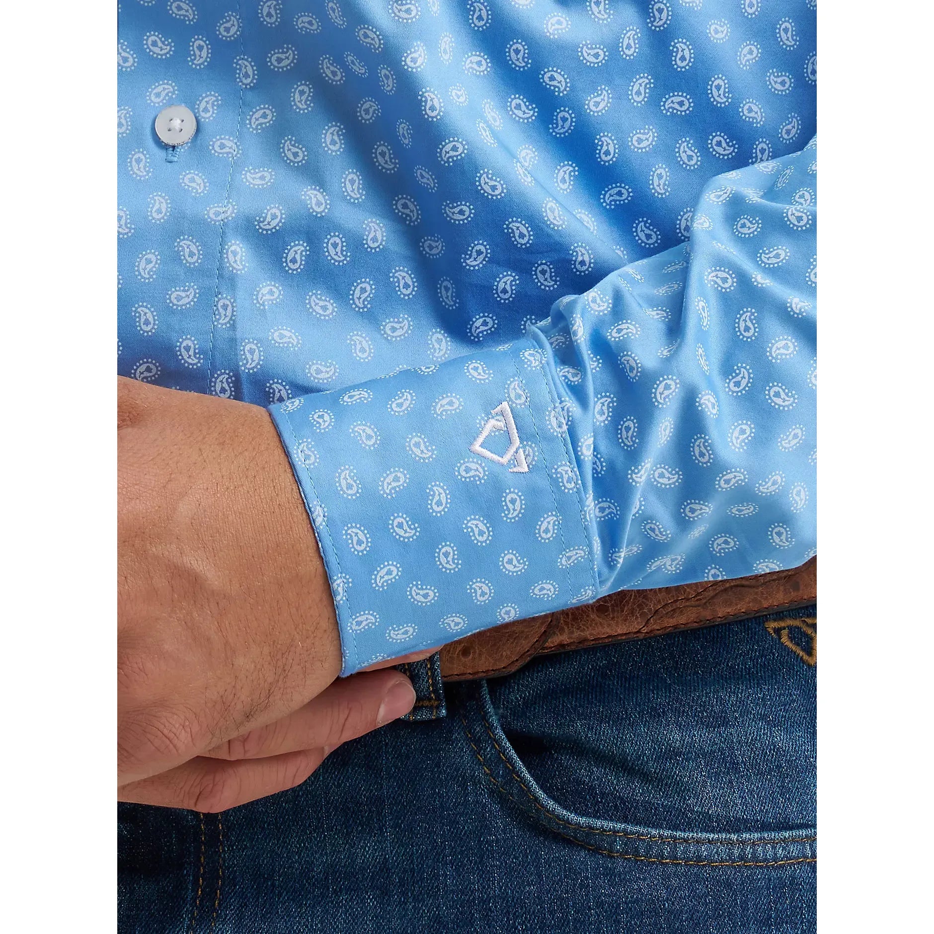 Men's Wrangler Cody Johnson Azure Paisley One Pocket Button Down Shirt 112374495