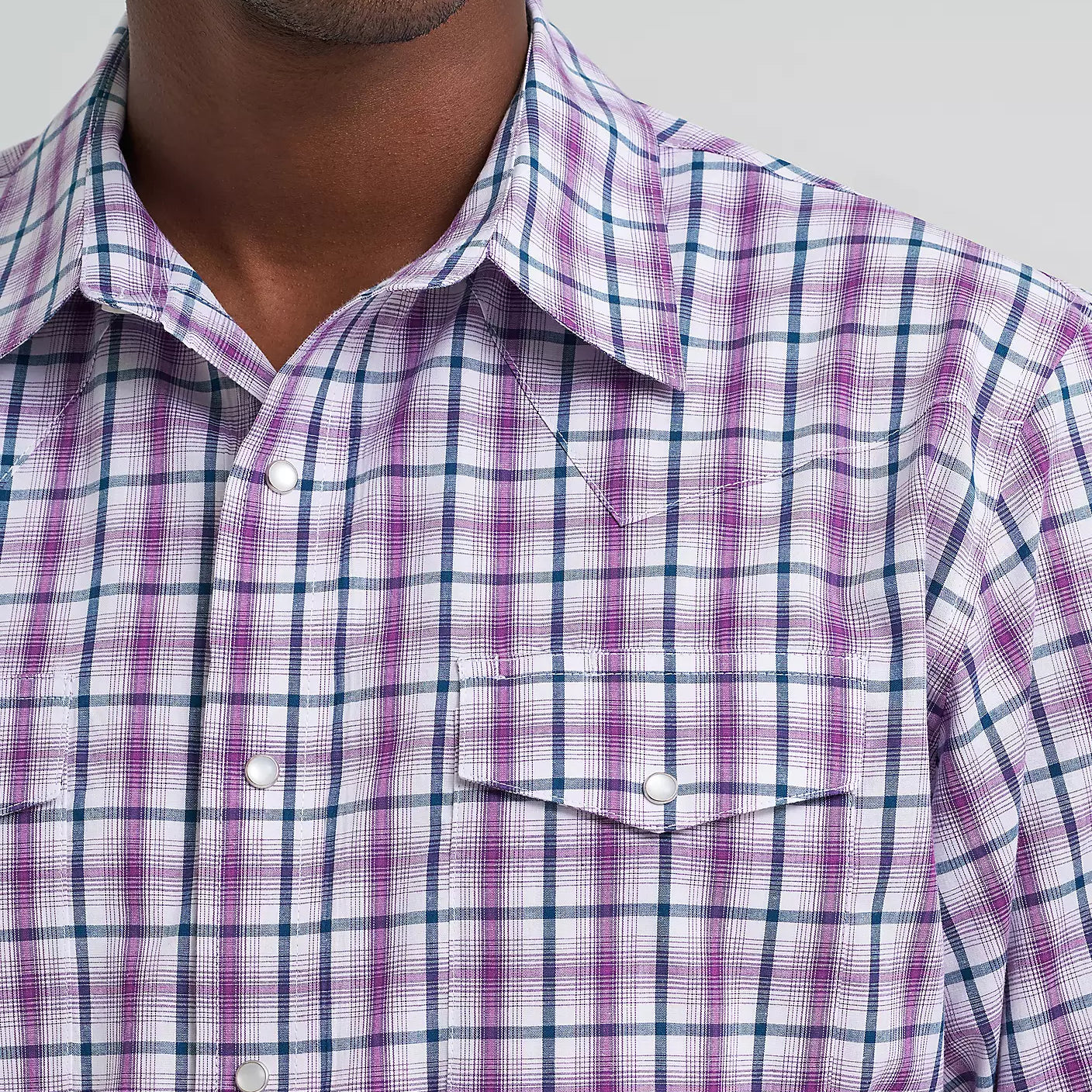 Men's Wrangler Violet Wrinkle Resist Long Sleeve Western Snap Plaid Shirt 112381652