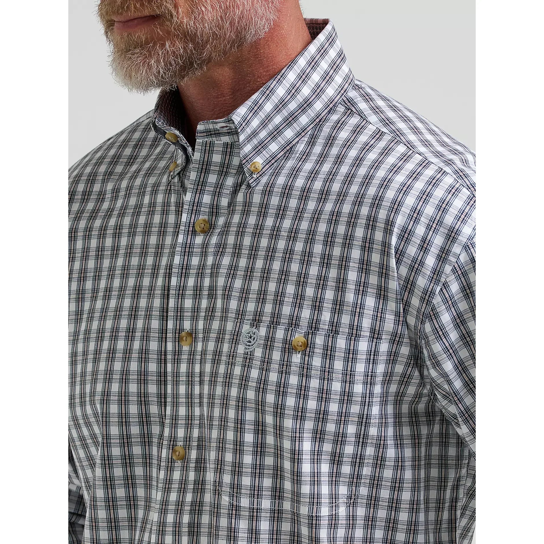 Men's Wrangler Inky Plaid George Strait Long Sleeve Button Down Shirt 112381961