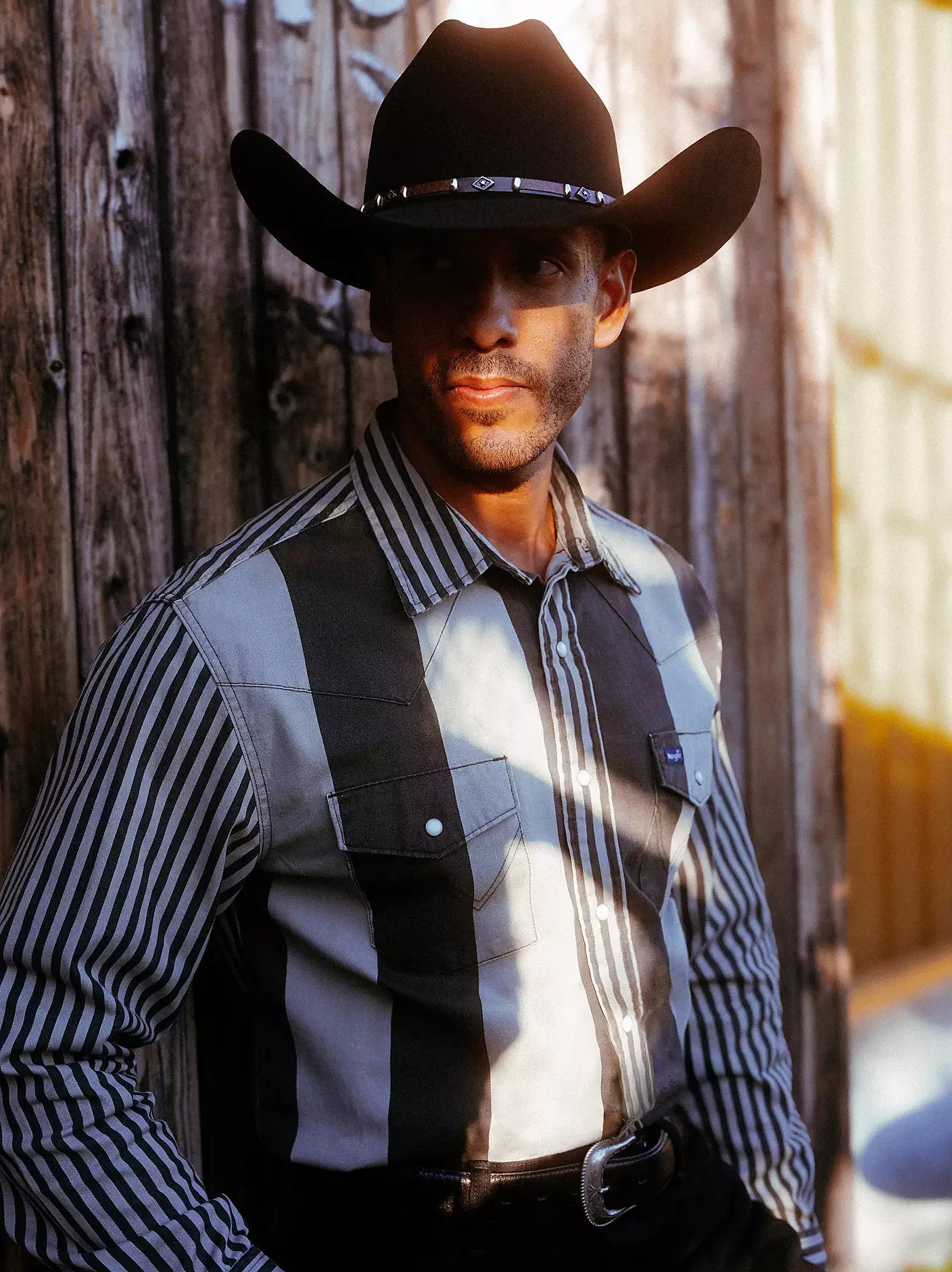 Men's Wrangler Smoky Stripes Vintage-Inspired Brushpopper Western Snap Work Shirt 112381996