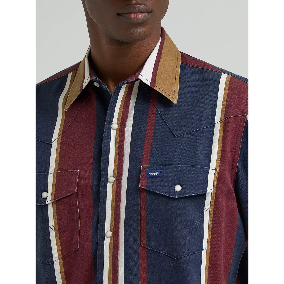 Men's Wrangler Midnight Oak Vintage-Inspired Brushpopper Western Snap Work Shirt 112381998
