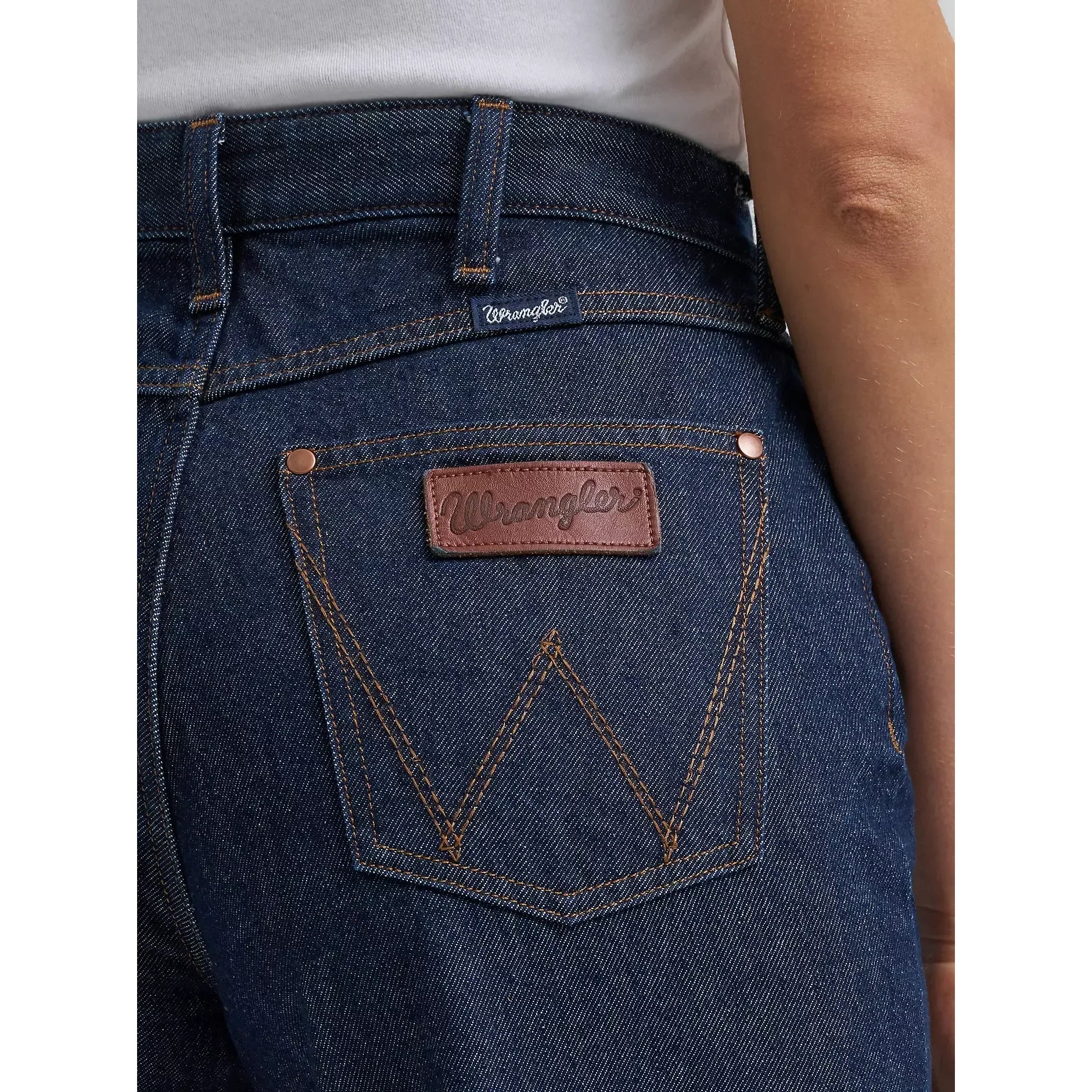 Women's Wrangler Retro® Bailey High Rise Wide Leg Jean 112382269