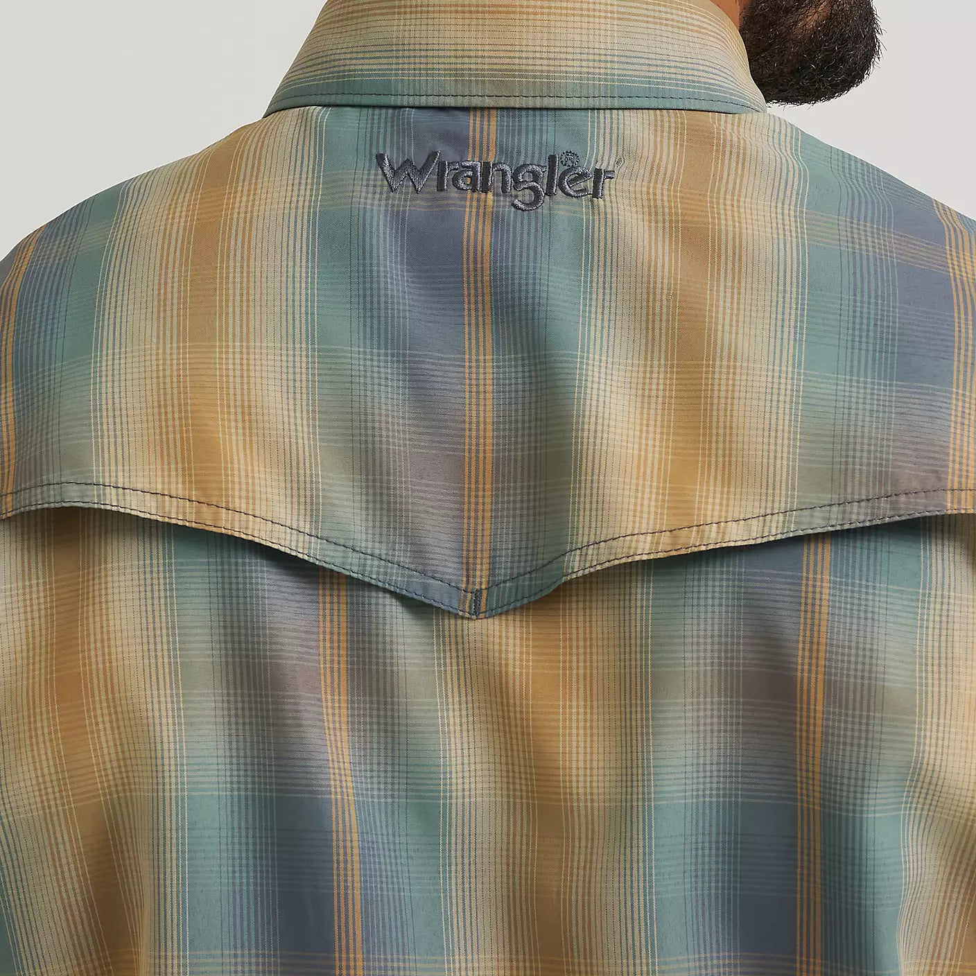 Men's Wrangler Turbulence All Terrain Performance Plaid Shirt 112382381