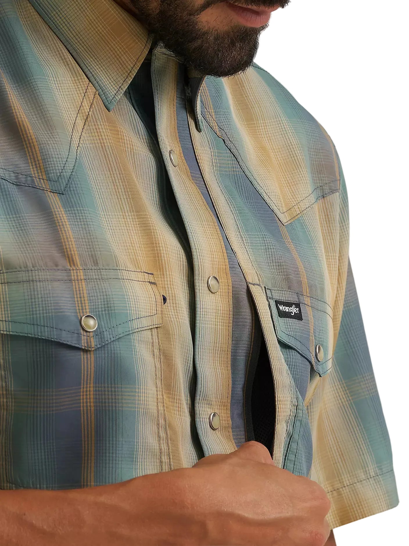 Men's Wrangler Turbulence All Terrain Performance Plaid Shirt 112382381