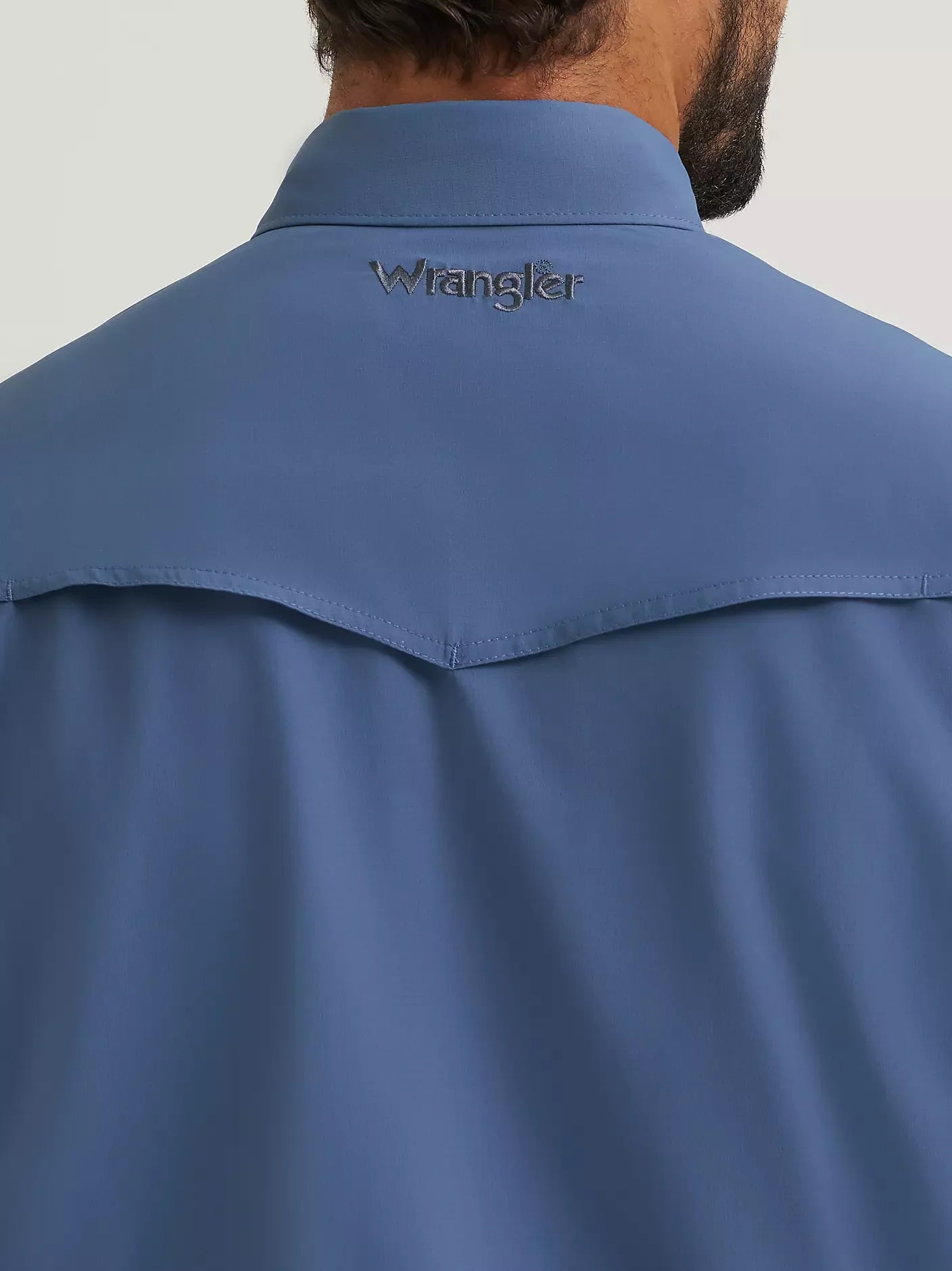 Men's Wrangler Vintage Indigo All Terrain Gear Performance Shirt 112382400