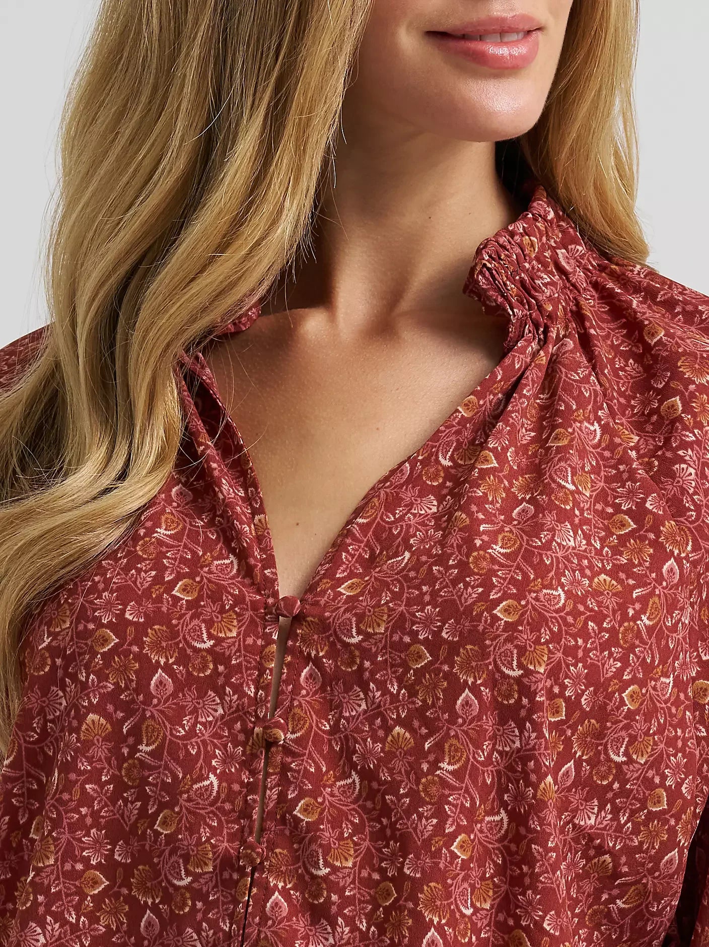 Women's Wrangler Burgundy Button Front Princess Blouse 112382526