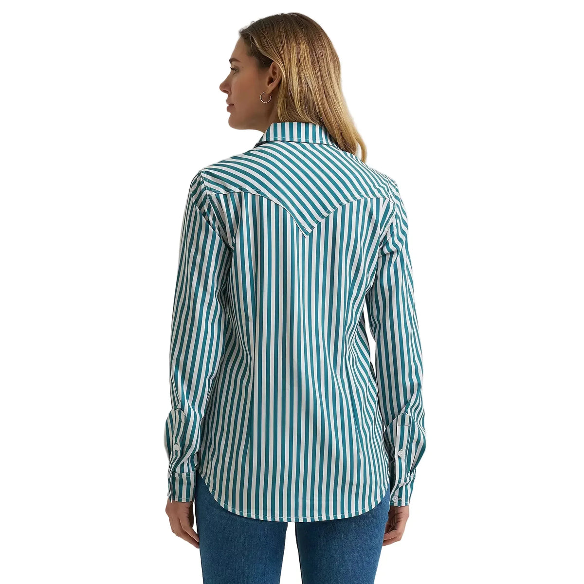 Women's Wrangler Green Aria Performance Shirt 112382750