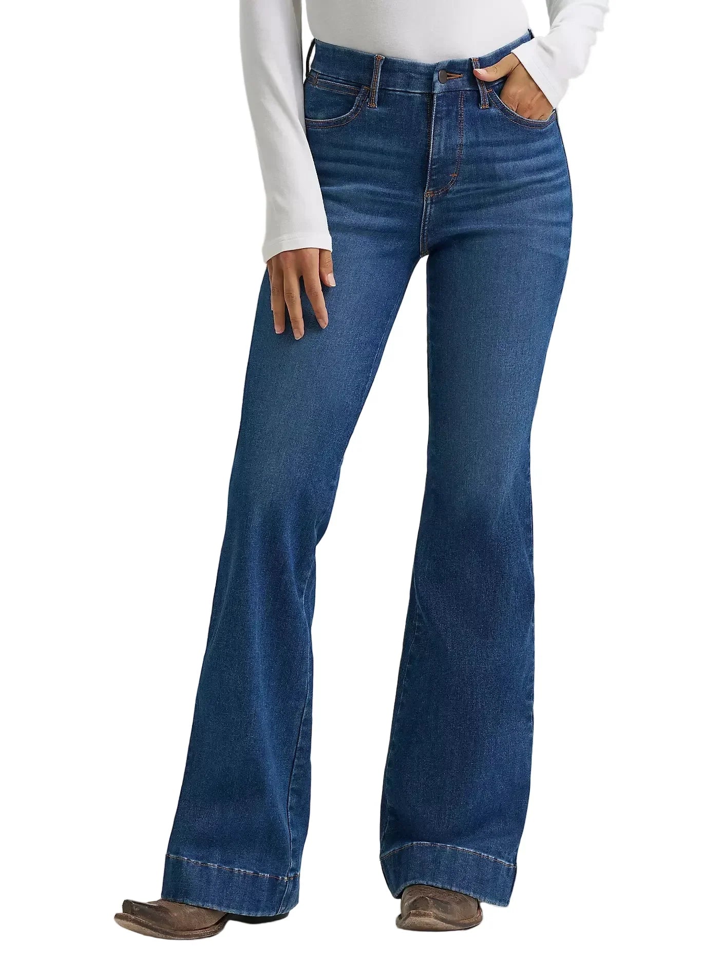 Women's Wrangler Reina Bespoke High Rise Trouser Jeans 112382765