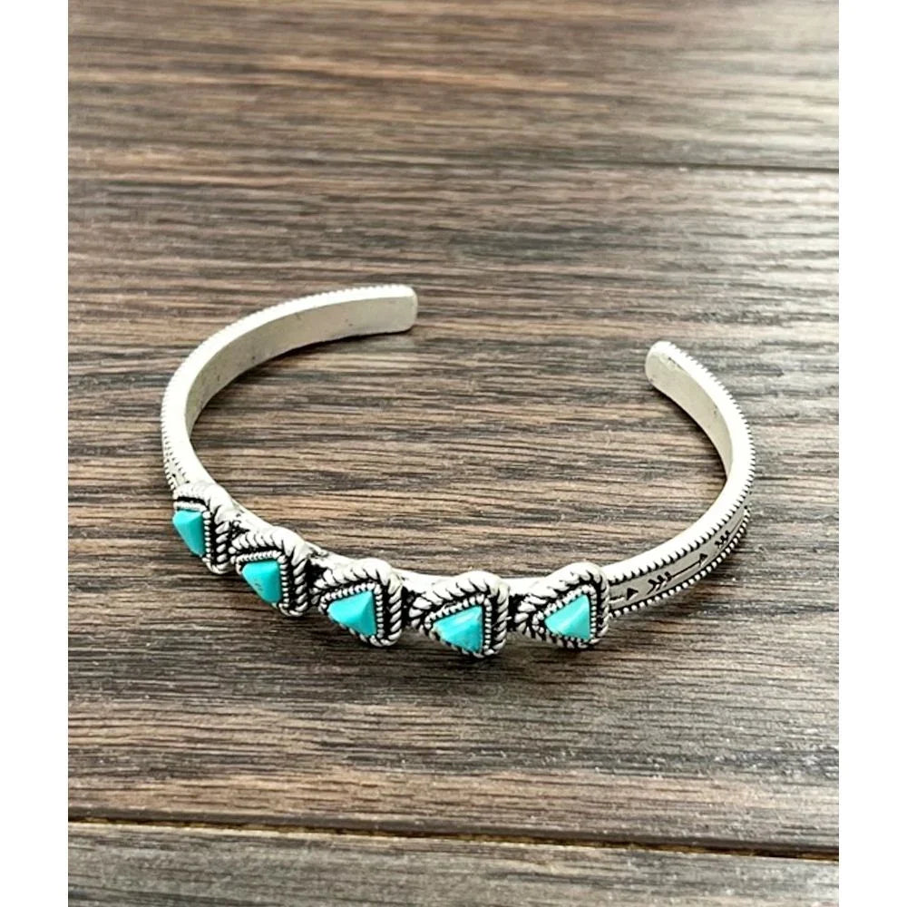Women's Isac Western Turquoise Cuff Bracelet 711318