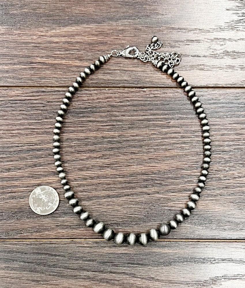 Women's Isac 16" Graduated Western Bead Necklace