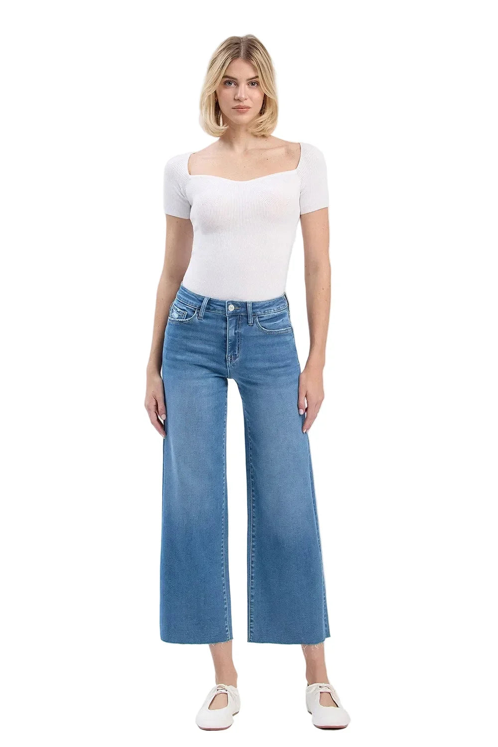 Women's Vervet High RIse Clean Cut Raw Hem Cropped Wide Leg Jeans V3632