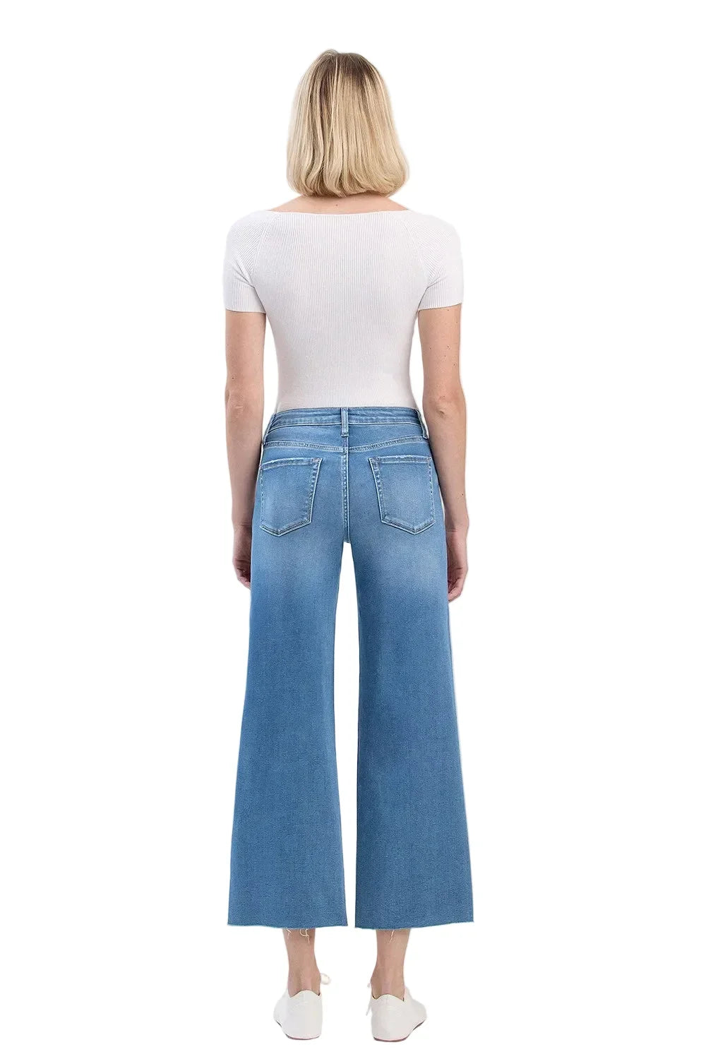 Women's Vervet High RIse Clean Cut Raw Hem Cropped Wide Leg Jeans V3632