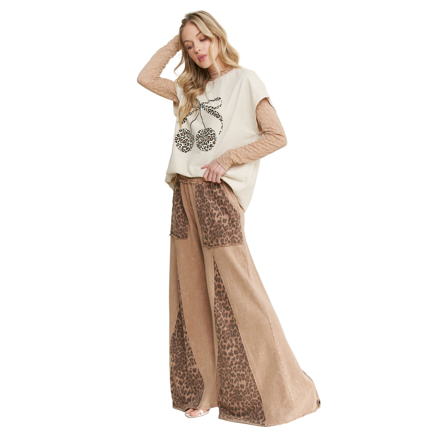 Women's Mineral Washed Leopard Animal Print Flare Pants HP5783P1