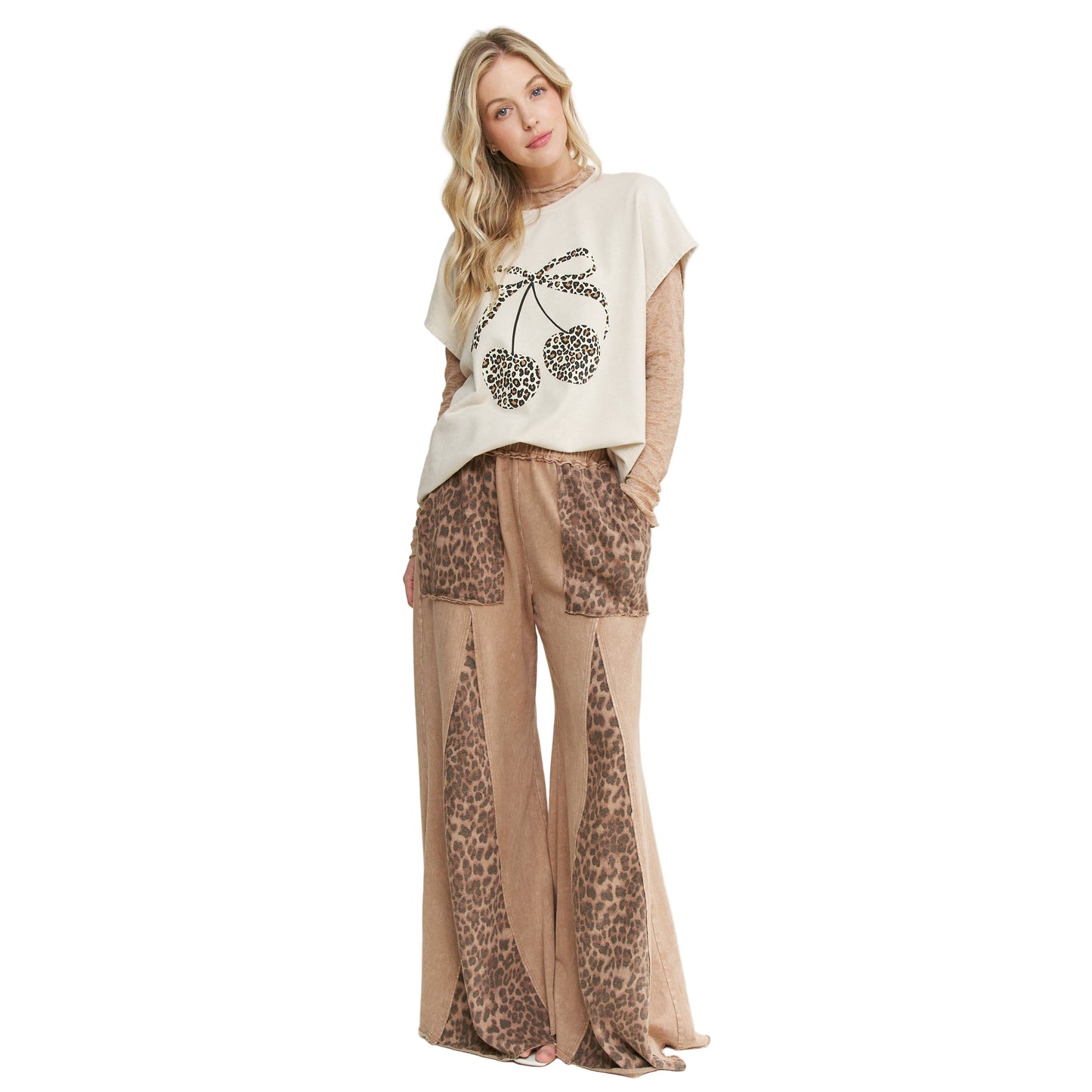 Women's Mineral Washed Leopard Animal Print Flare Pants HP5783P1