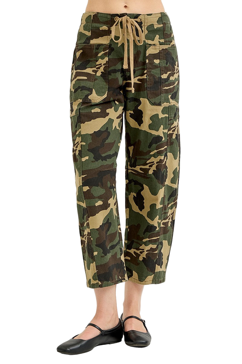 Women's Risen Camo Mid Rise Barrell Slung Pants PG21258