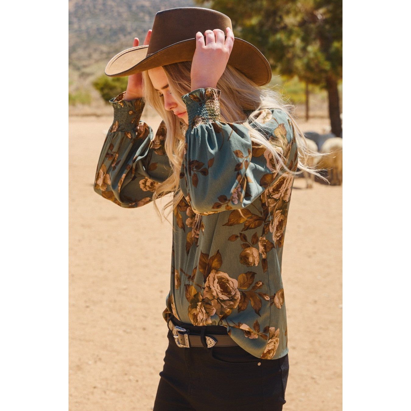 Women's Floral Printed Blouse IT18287