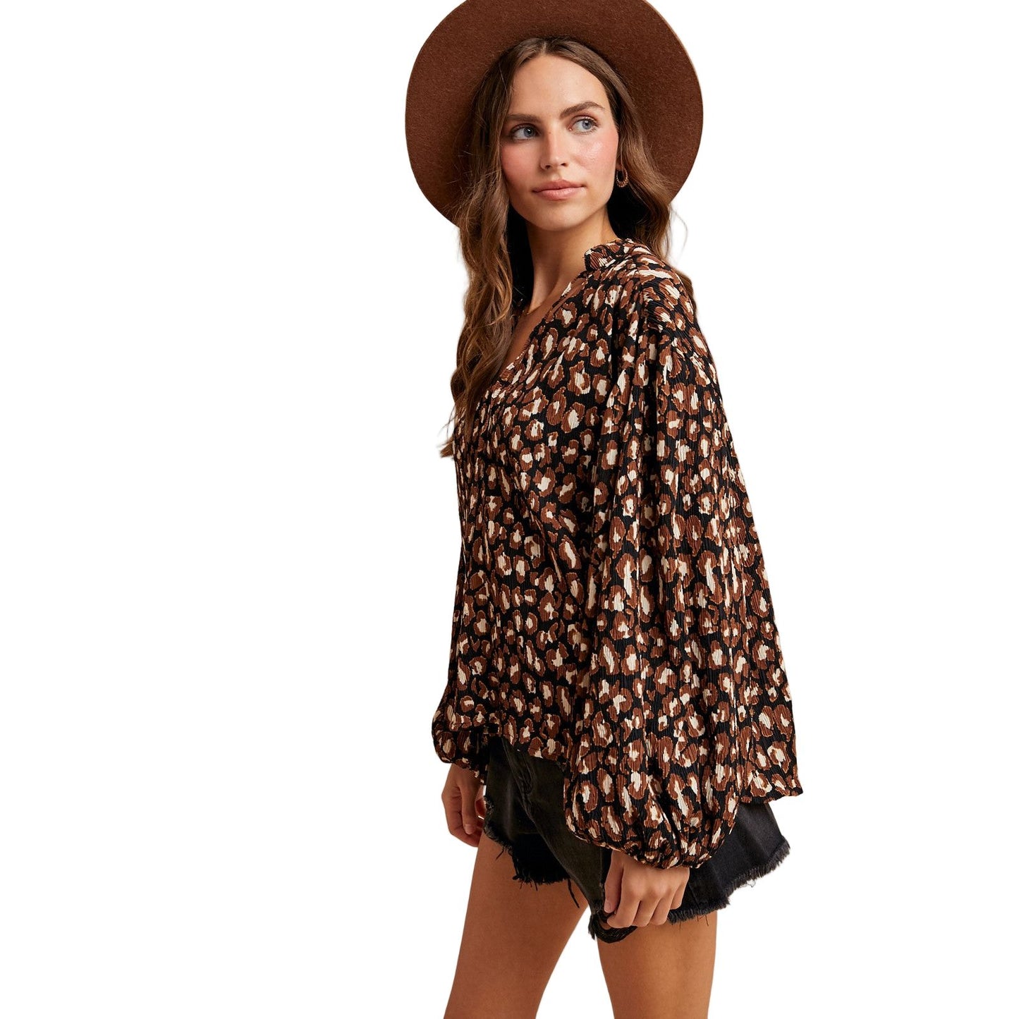 Women's Leopard Plisse Texture Notched Neck Tie Blouse AT3319