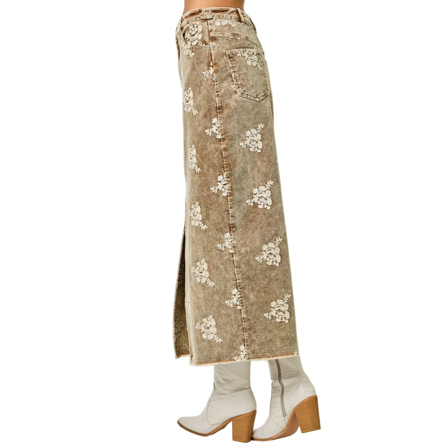 Women's Embroidered Front Slit Corduroy Skirt 61145