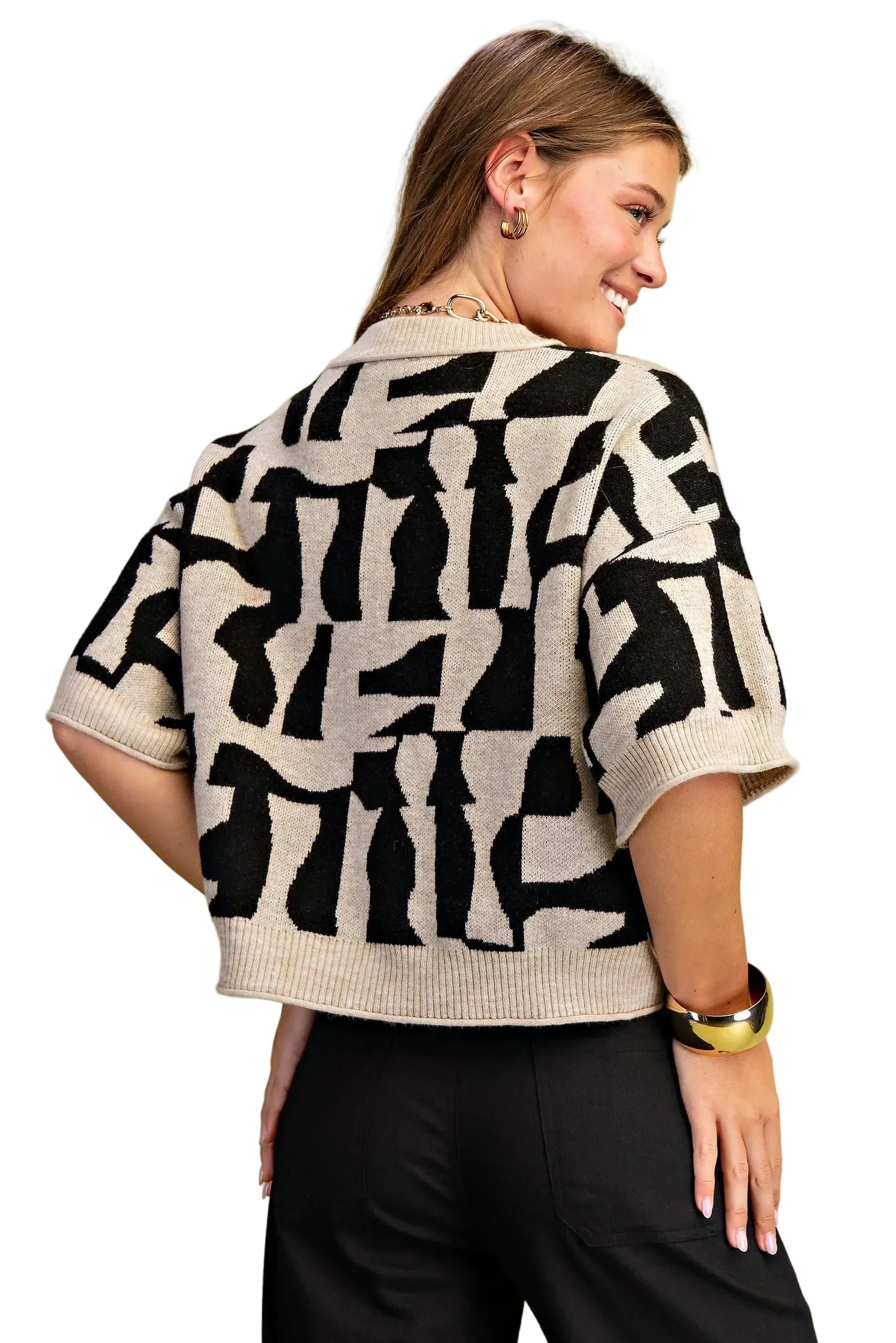 Women's Gigio Black and Cream Short Sleeve Geometric Print Sweater TE1446