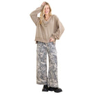 Women's Mineral washed Ribbed V-neck Terry Sweatshirt HT6911