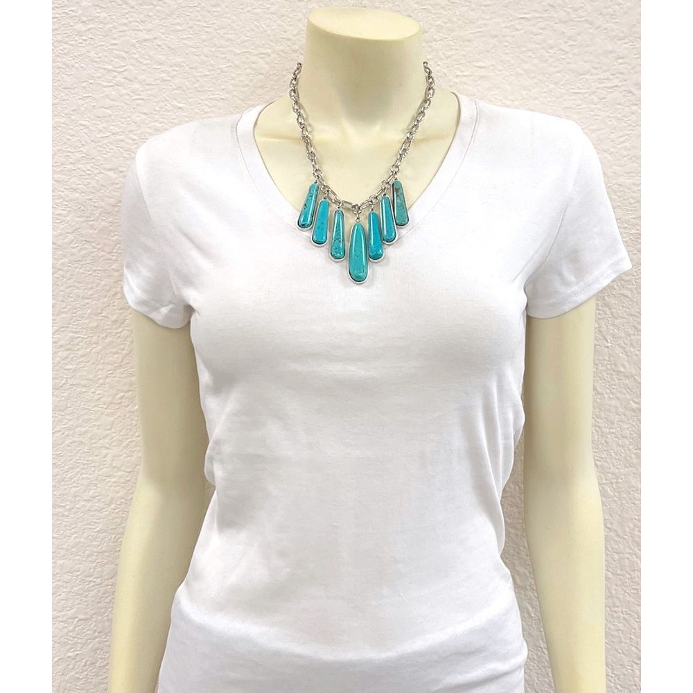 Women's Isac Handmade 15" Turquoise Necklace 739658