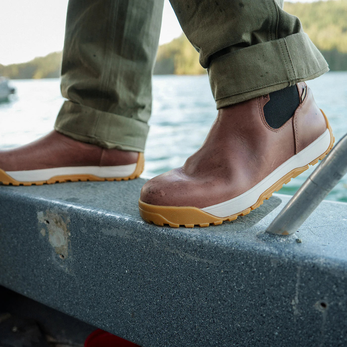 Men's XTRATUF Earth Brown Leather Ankle Deck Boot XMABL900