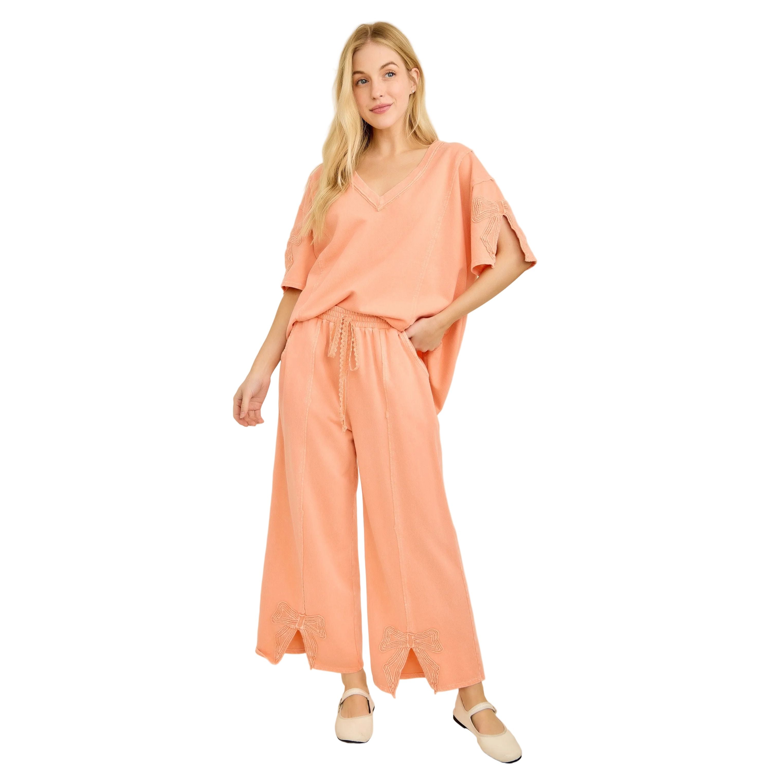 Women's Mineral Washed Cute Bow Trim Slit Pants HP7213