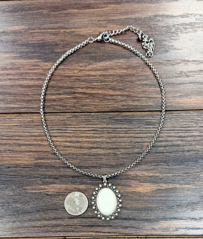 Women's Isac 16" Western White Turquoise Necklace 739728