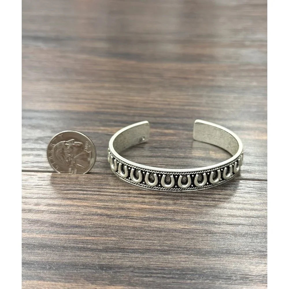 Women's Isac Western Horseshoe Cuff Bracelet 711693