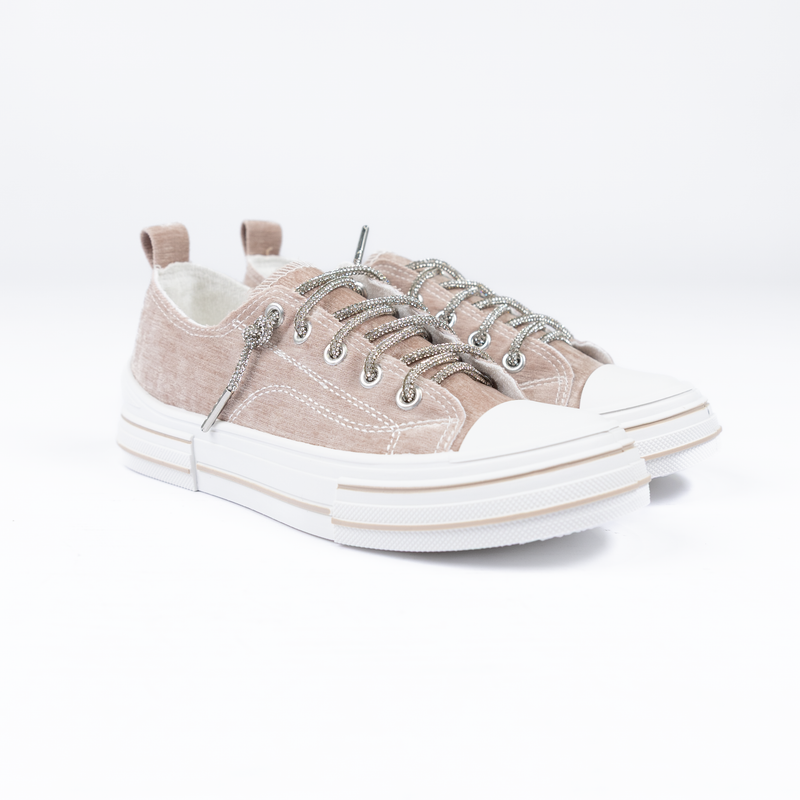 Women's Very G Tan Aman Velvet Casual Sneakers