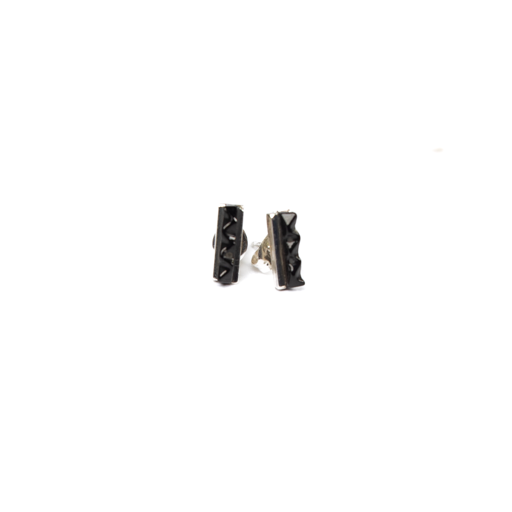 Women's Bilagaana Handmade Small Black Bar Stud Earrings