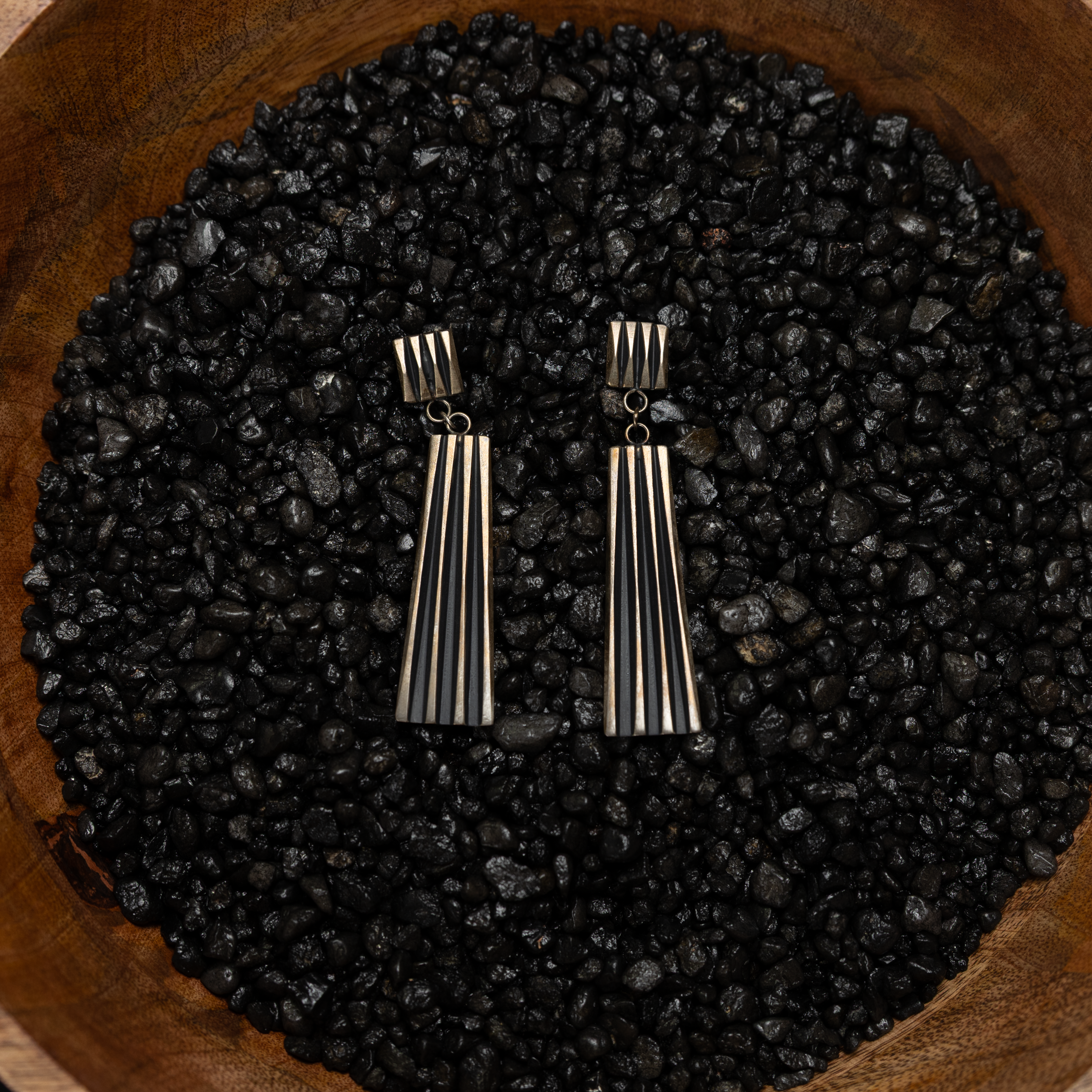 Women's Alzuni Long Collum Silver Earrings