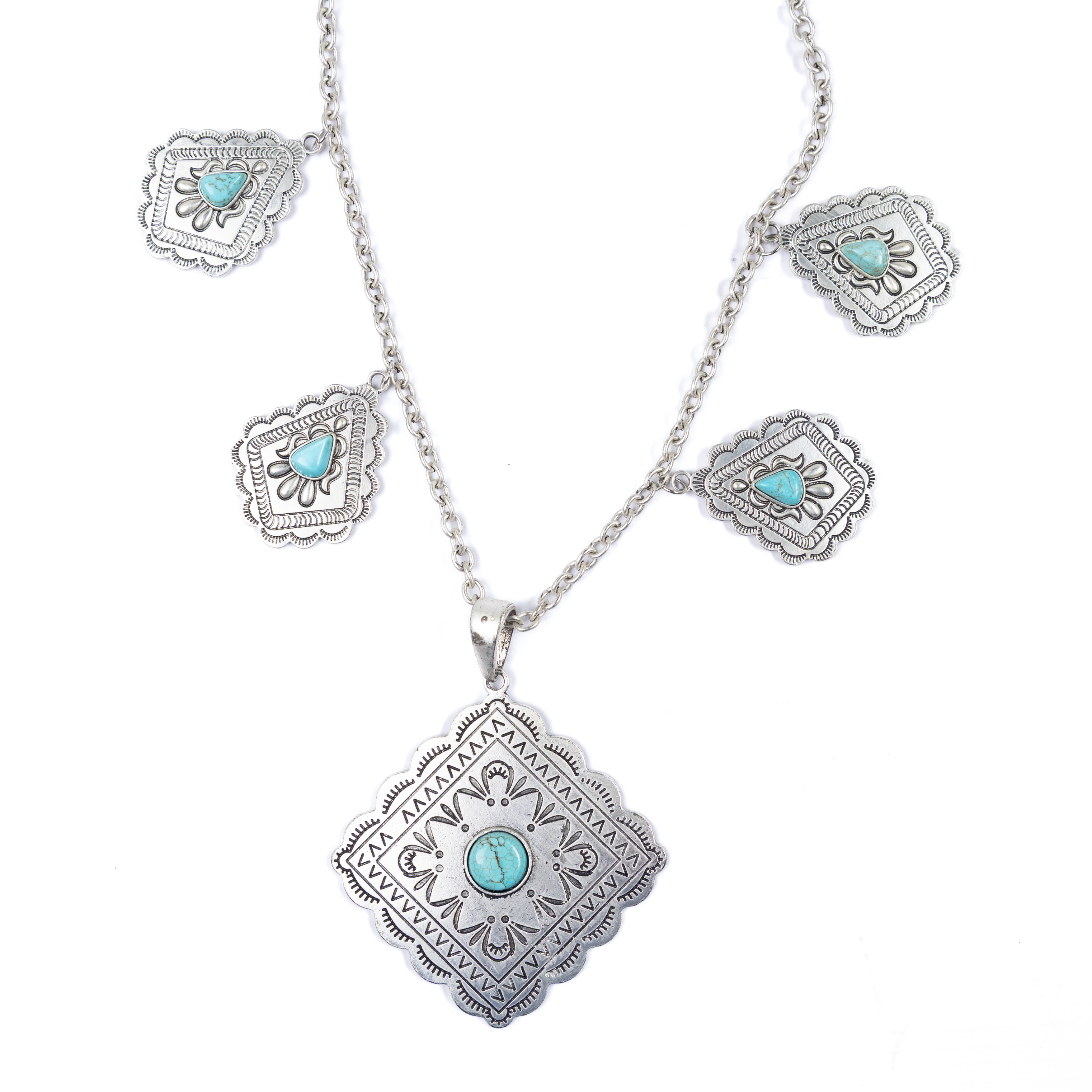 Women's Isac 30" Cable Chain Necklace Concho Style 732894