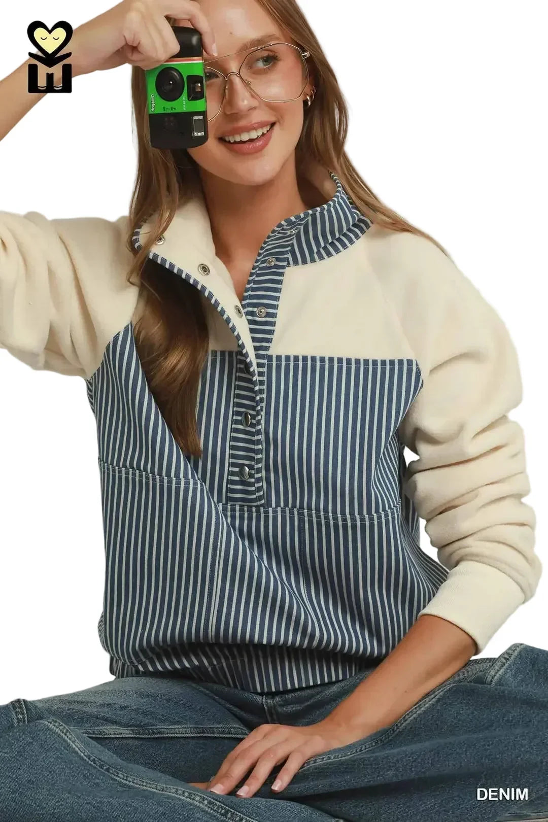 Umgee Women's Solid and Denim Contrast Pullover