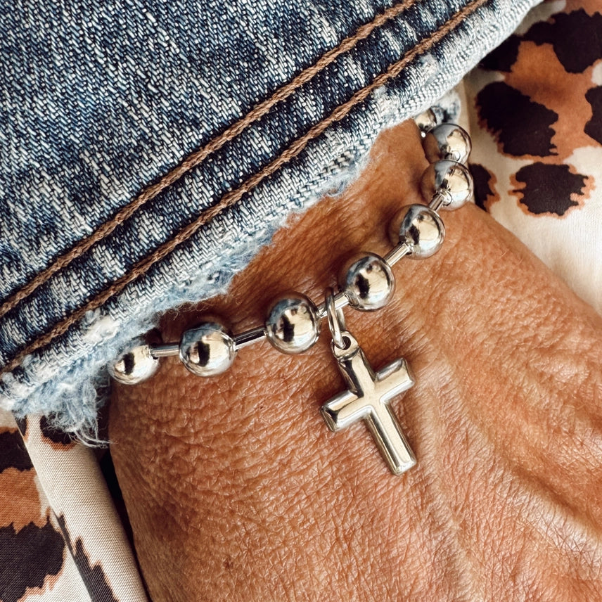 Women's Stainless Steel 8" Cross Charm Bracelet