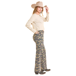 Women's Rock and Roll Denim Camo Cargo Relaxed Flare Jeans BW6HD07900