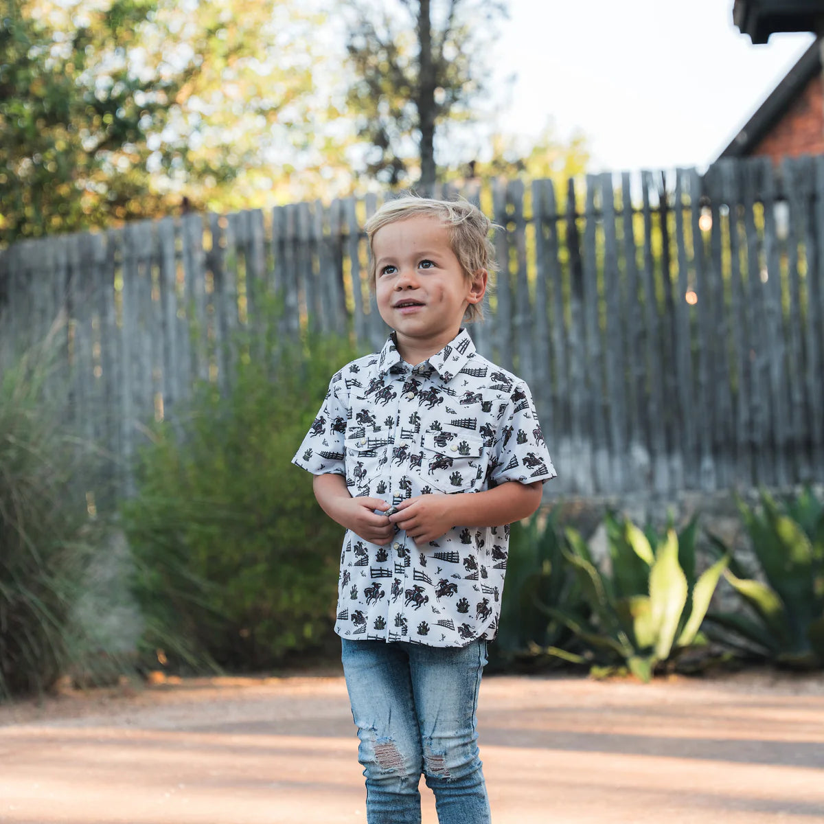 Boy's Burlebo Performance Western Shirt Cowboy Country Y-PWS-CBCTY
