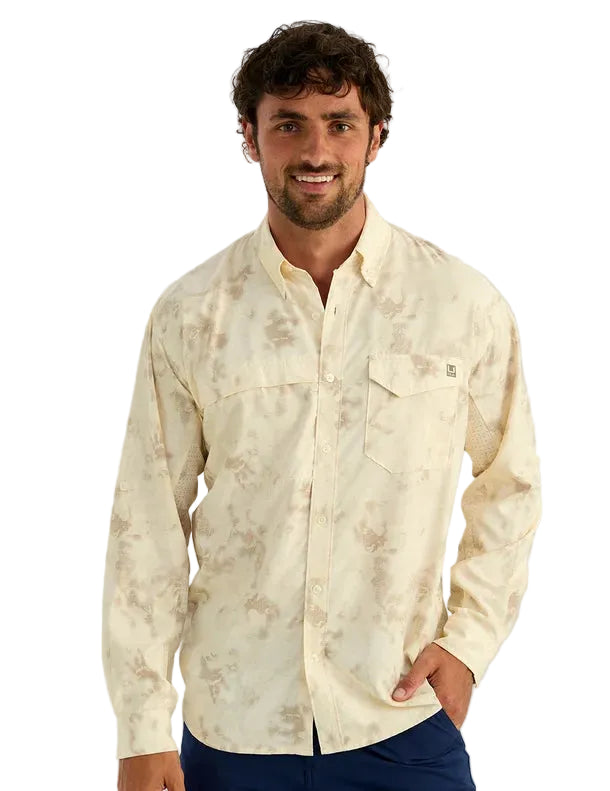 Huk Men's Egret Tideloom Camo KC Print Tide Point Button-Down H1500254-106