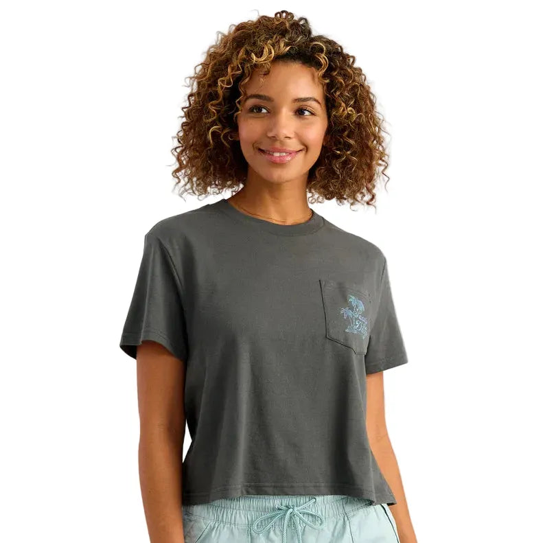 Women's Huk Dark Shadow Seas The Day Pocket T-shirt H6100127-060